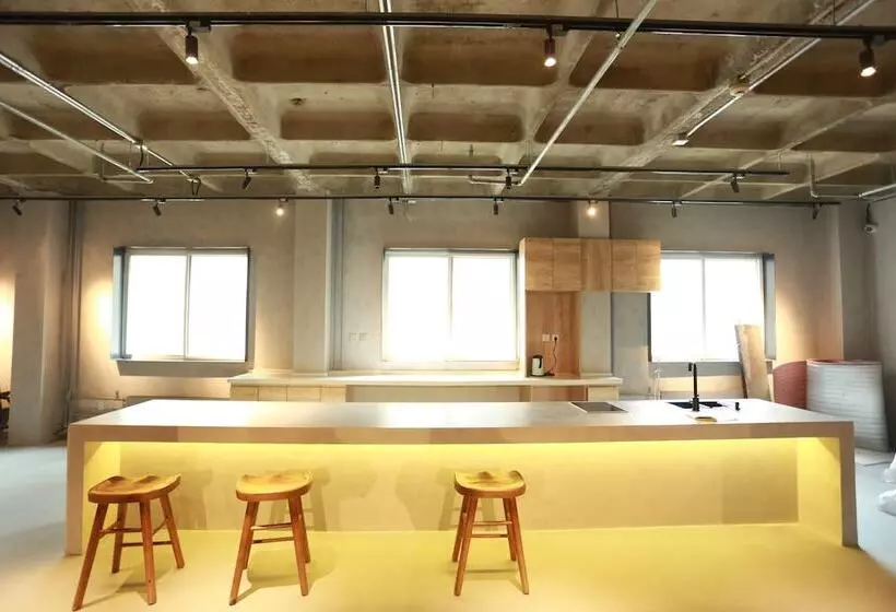 هتل Lab Hostel