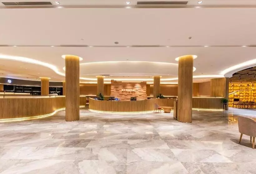 Hotel New Beacon Sunyee Spa