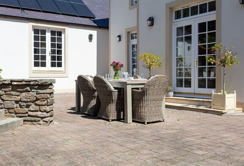 The Coyle House Donnini Deluxe