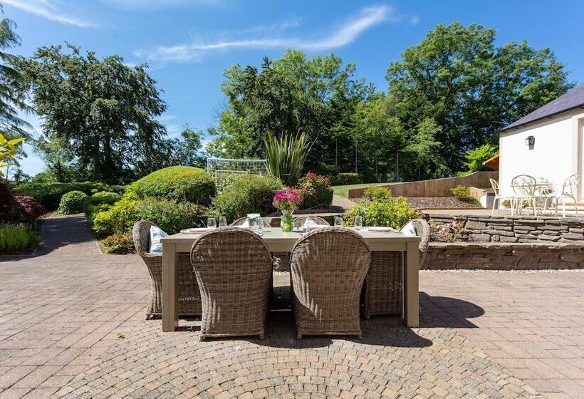 The Coyle House Donnini Deluxe