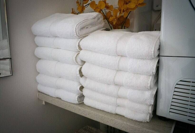 Captivating House In Aberdare Sleeps 6 Near Brecon