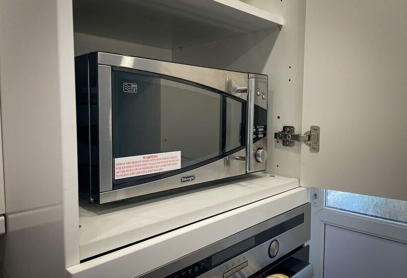 Captivating House In Aberdare Sleeps 6 Near Brecon