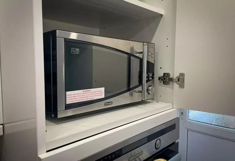 Captivating House In Aberdare Sleeps 6 Near Brecon