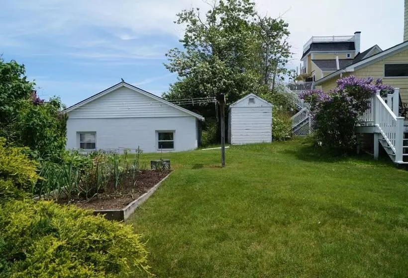 Short Sands View Y770 G Beautiful, Large Home Short Walk Through A Neighborhood To Short Sands Beach