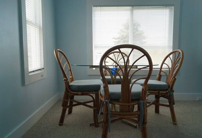 Short Sands View Y770 G Beautiful, Large Home Short Walk Through A Neighborhood To Short Sands Beach