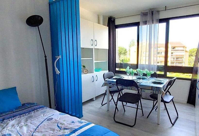 Hypercenter 27 M With Wifi And Shared Pool