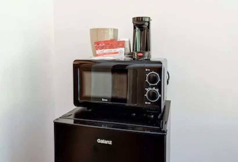 Heart Of The Valley Motel