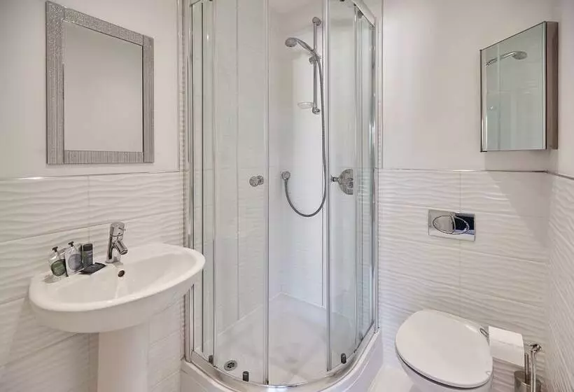 Host Stay Farrers View