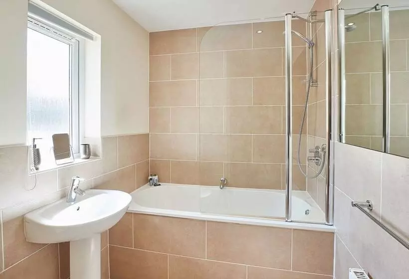 Host Stay Farrers View