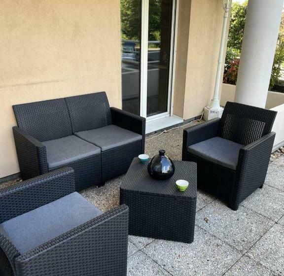 Résidence Les Jardins Du Lac   2 Pièces Pour 4 Personnes 554