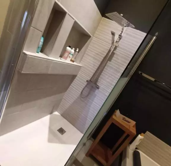 Aamiaismajoitus (B&B) L  Anima Bb & Table D Hôte