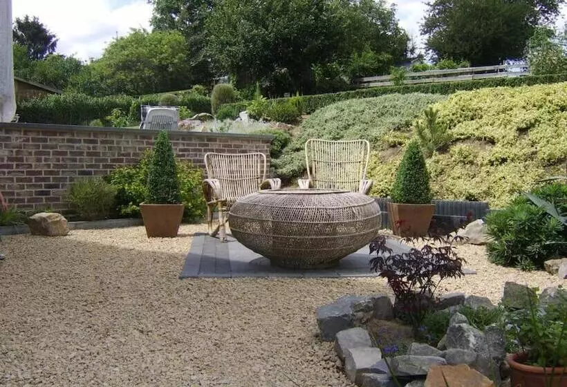 Aamiaismajoitus (B&B) L  Anima Bb & Table D Hôte