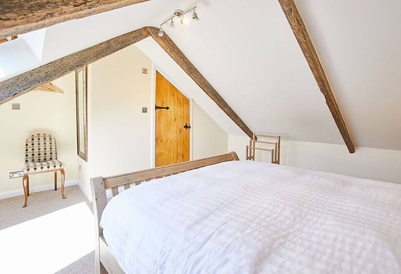 Host & Stay Eden Cottage