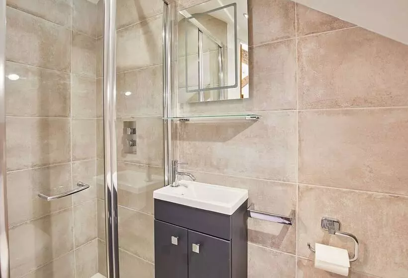 Host & Stay   Eden Cottage