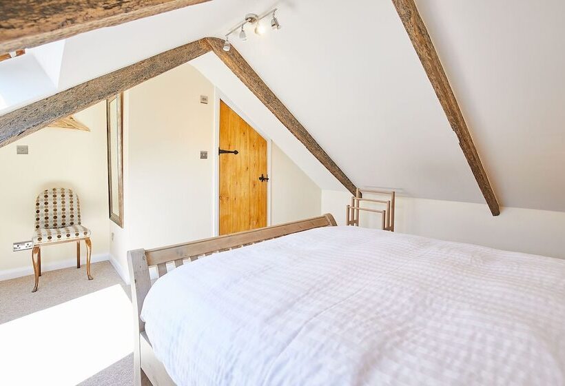 Host & Stay Eden Cottage