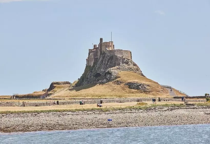 Host & Stay   Eden Cottage