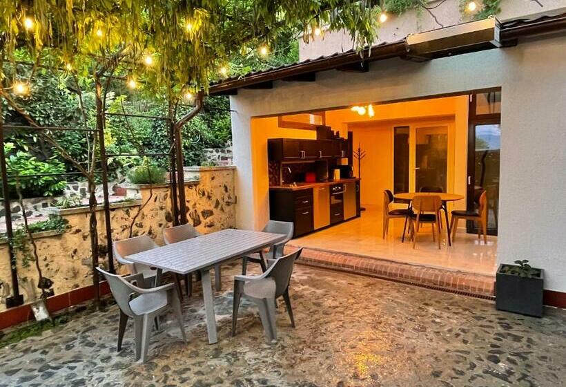 پانسیون Luxury Apartments Teodora