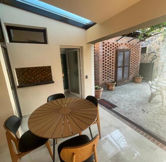 پانسیون Luxury Apartments Teodora