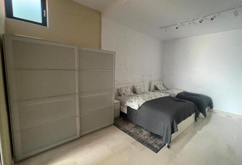 پانسیون Luxury Apartments Teodora