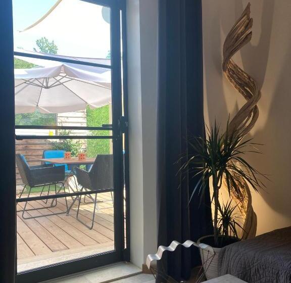 بنسيون Mas Paradiso