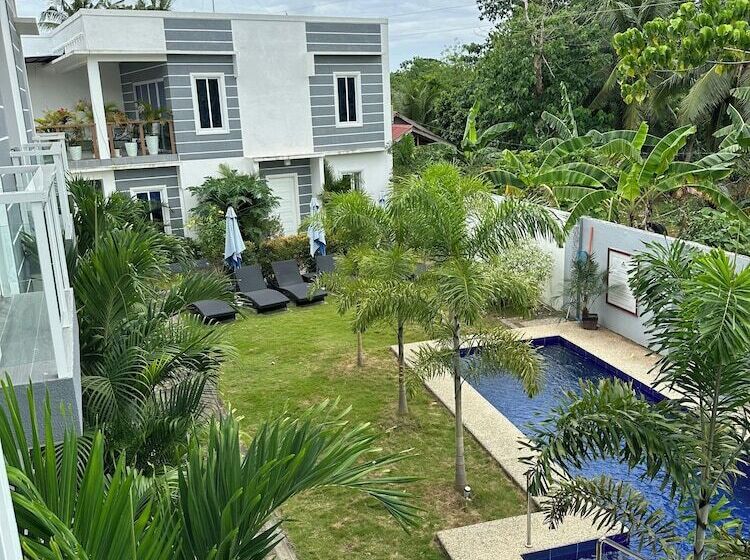 Sapphire Boutique Resort