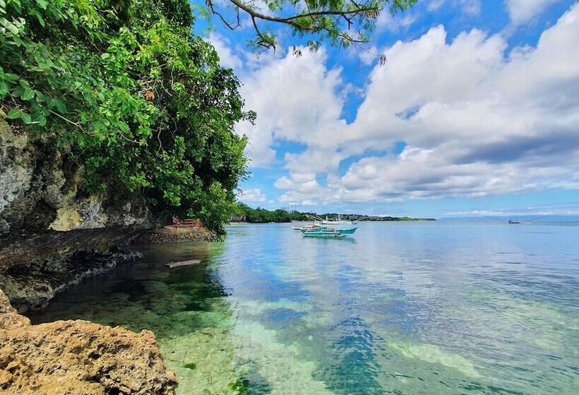 Sapphire Boutique Resort