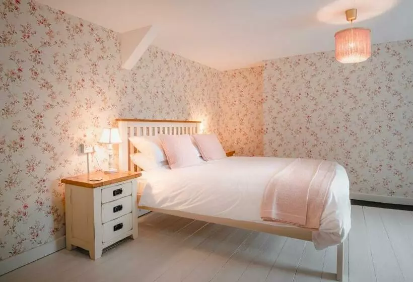 The Green Door Vegan B&b