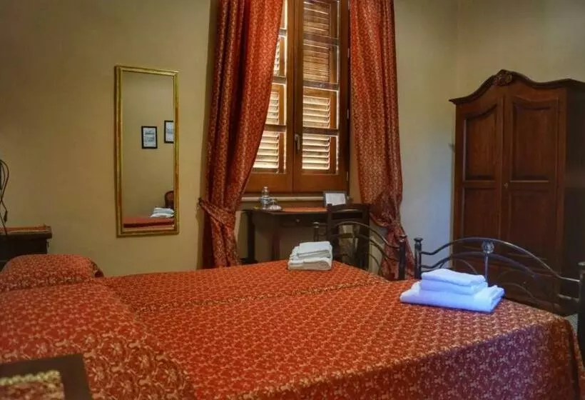 تختخواب و صبحانه La Stazione