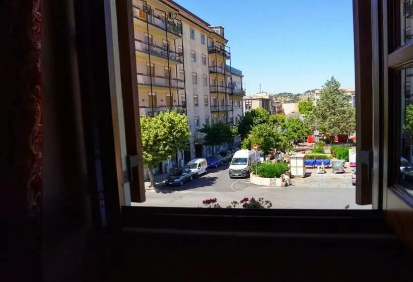 تختخواب و صبحانه La Stazione