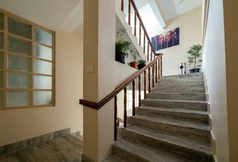 هتل Citrus Boutique