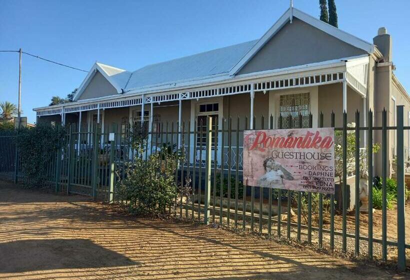 بنسيون Romantika Guesthouse