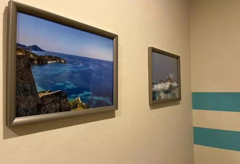 ベッドアンドブレックファースト Bed And Coffee Rooms Portoferraio