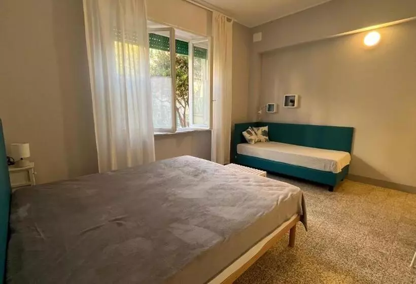 ベッドアンドブレックファースト Bed And Coffee Rooms Portoferraio