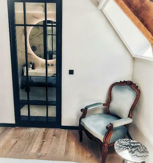 Elf Bed And Breakfast