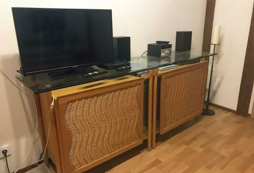 Ferienwohnung Penzlin Im Rittergut Leppersdorf