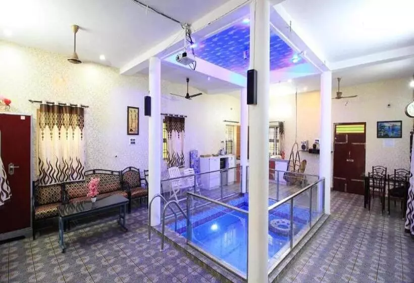 Hotelli Orange Orchid 6bhk Private Pool Villa