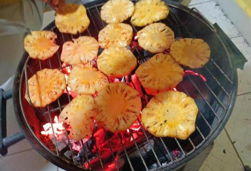 בית מלון כפרי Orange Orchid 6bhk Private Pool Villa