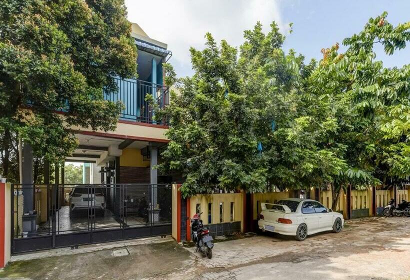 فندق Oyo 91298 Rumah Cantik Homestay