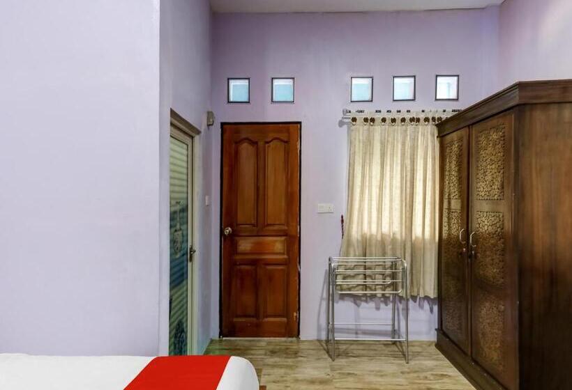 فندق Oyo 91298 Rumah Cantik Homestay