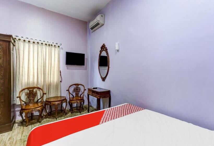فندق Oyo 91298 Rumah Cantik Homestay