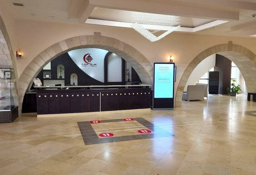 هتل Red Crescent Guesthouse