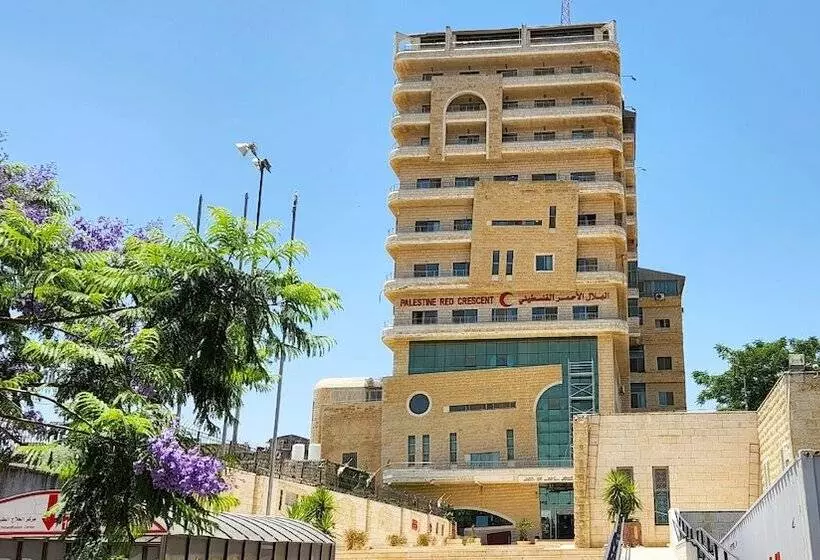 هتل Red Crescent Guesthouse