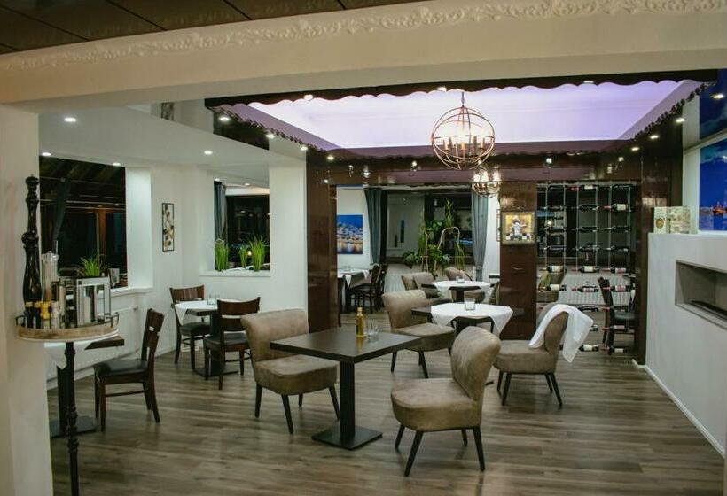 酒店 & Restaurant Olio é Pane