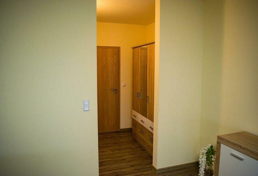 酒店 & Restaurant Olio é Pane