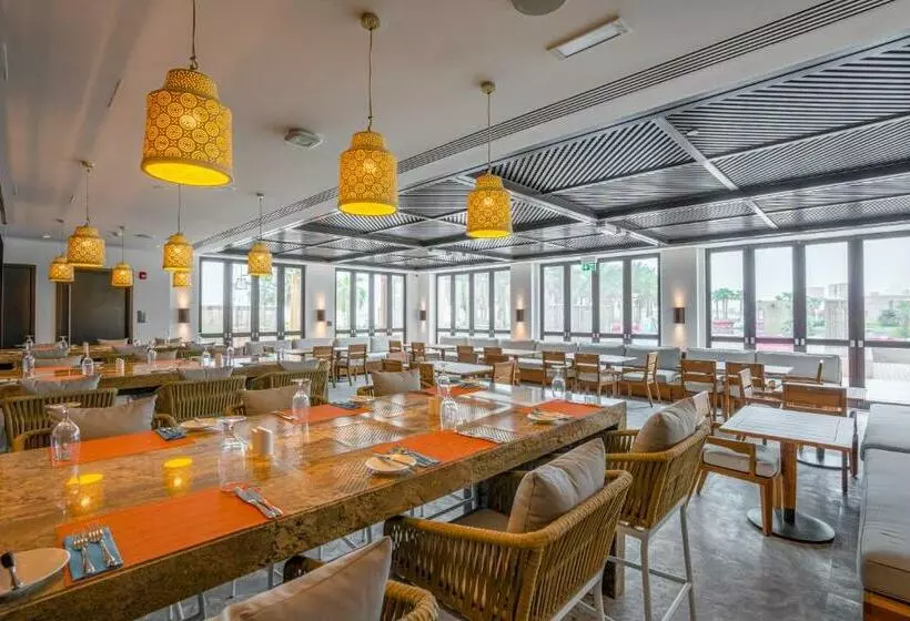 ホテル Rixos Marina Abu Dhabi