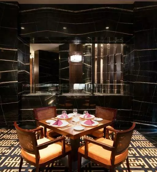 ホテル Rixos Marina Abu Dhabi