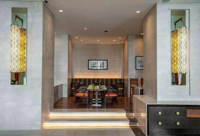 ホテル Rixos Marina Abu Dhabi