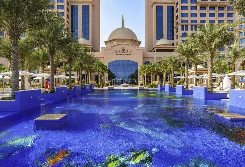 ホテル Rixos Marina Abu Dhabi