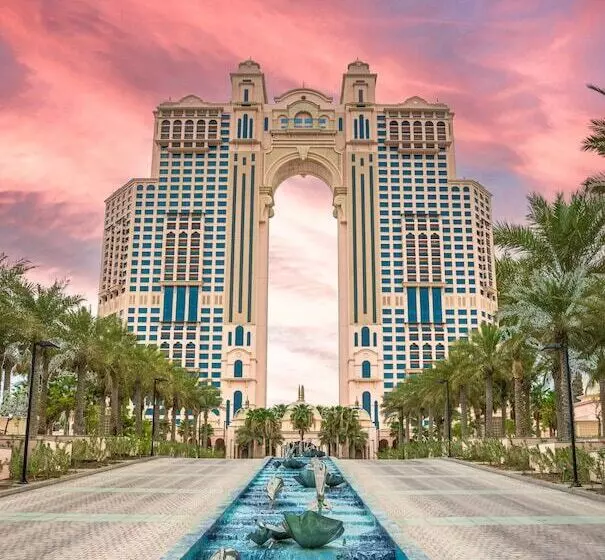 ホテル Rixos Marina Abu Dhabi