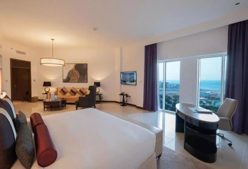 ホテル Rixos Marina Abu Dhabi